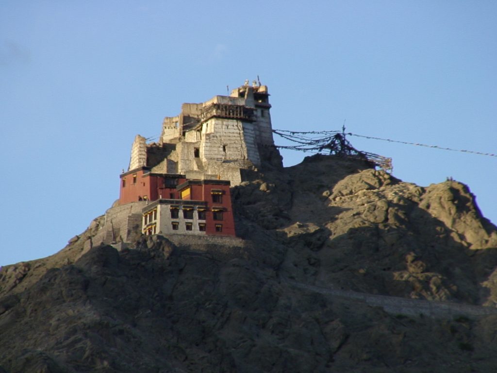 Kasmir Kasmir